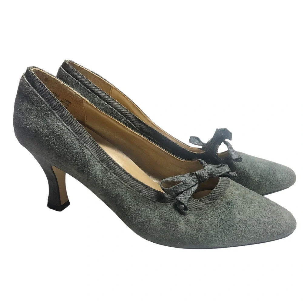Carriage Court Gray Suede Heels - Picture 1 of 12